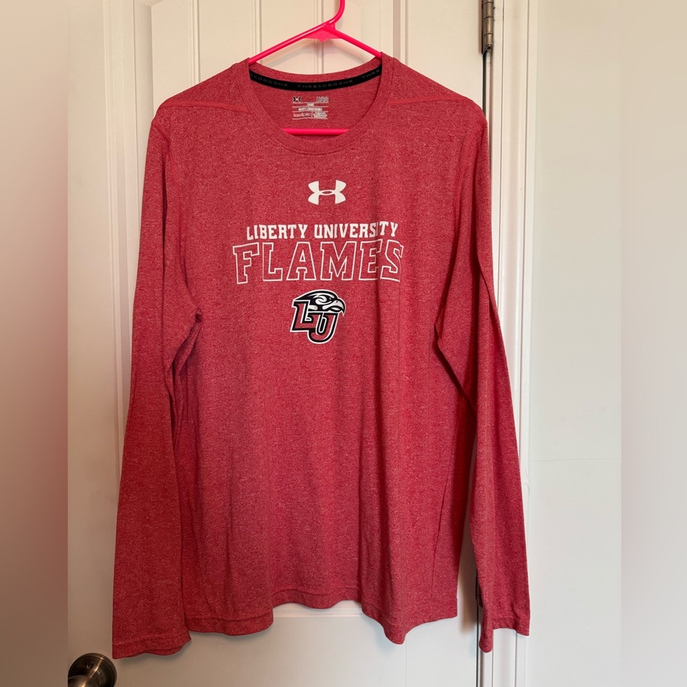 Men’s Under Armor Liberty Flames long sleeve heatgear shirt.